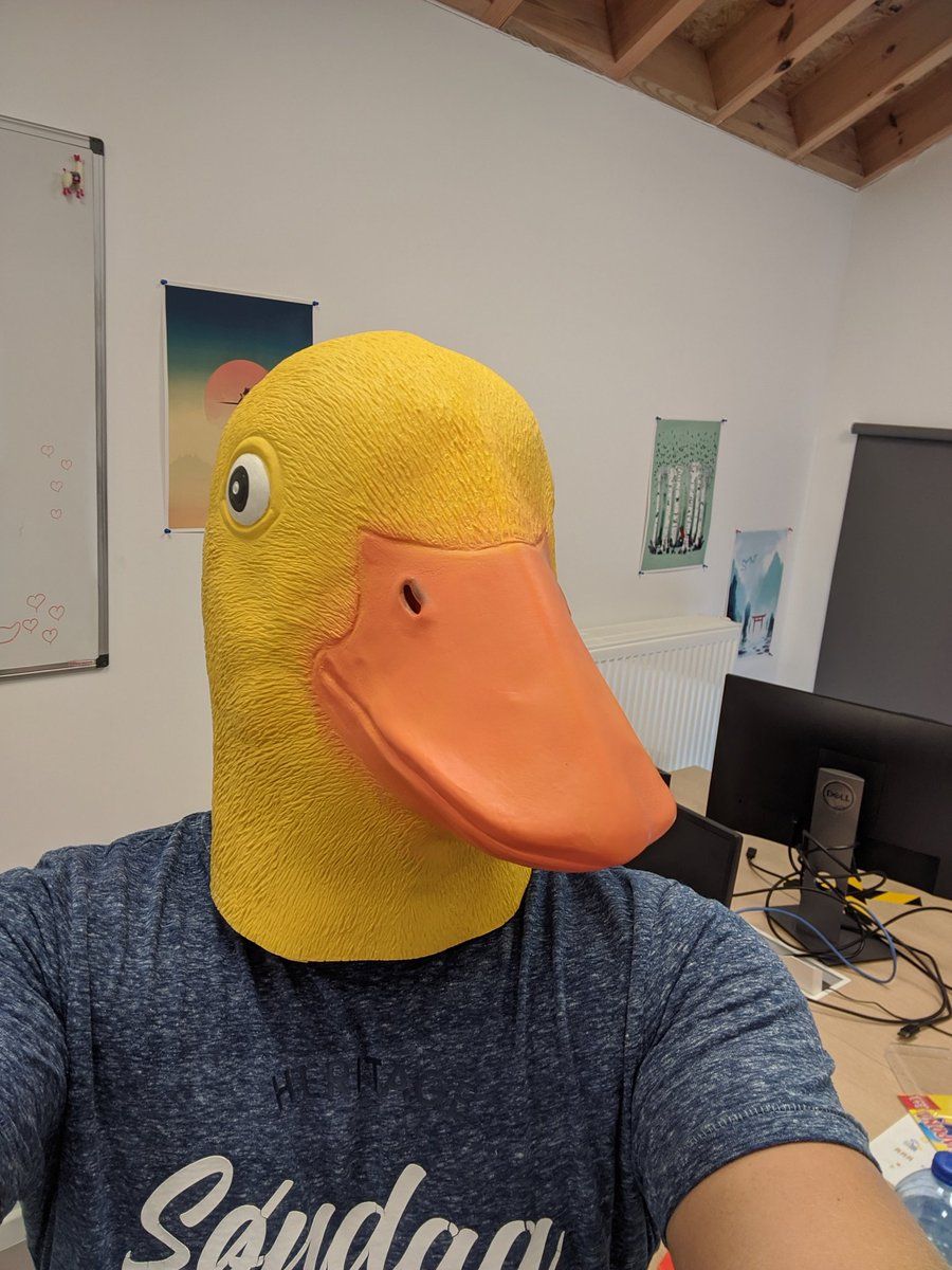 oh my god twitter doesn’t include alt text from images in their API